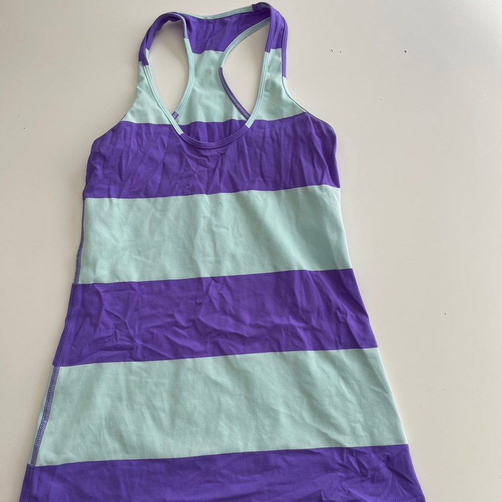 Lululemon racerback tank size 8
